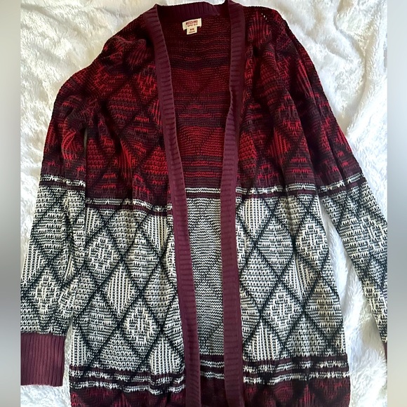 Mossimo Cardigan - Picture 2 of 5